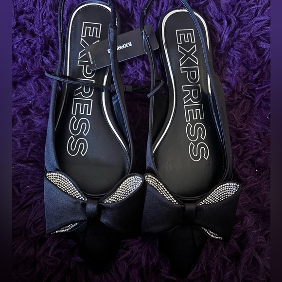 EXPRESS Cute Satin Flats. Size 9. (8 1/2 Ok) Pretty Bling Bow Front - Picture 10 of 10